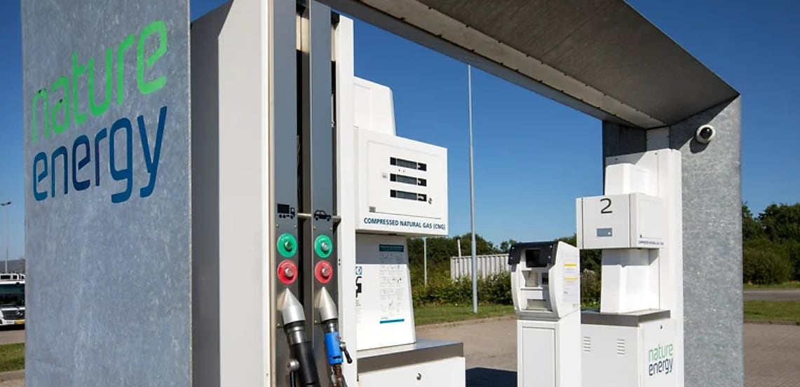 A fillingstation that can fill your car or truck with liquified gas 