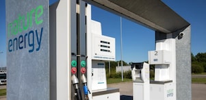 A fillingstation that can fill your car or truck with liquified gas 