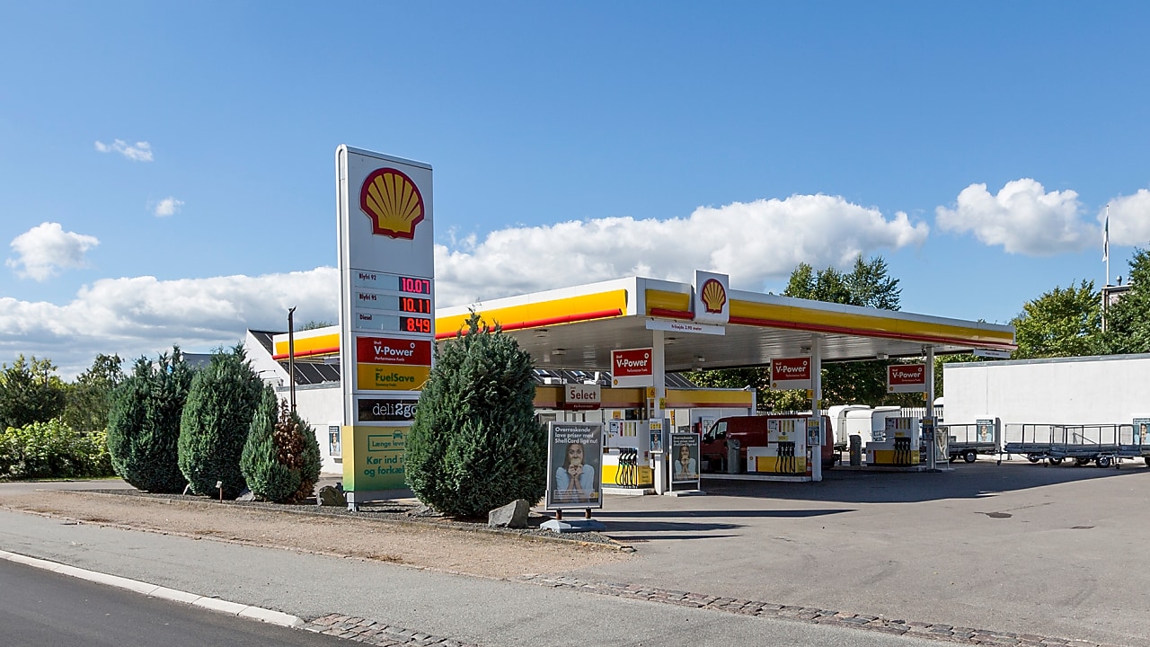 Shell station